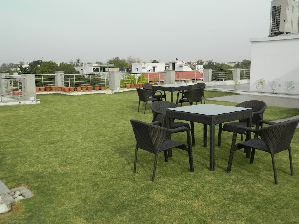 Bed and Breakfast 76 Friends Colony à New Delhi Extérieur photo